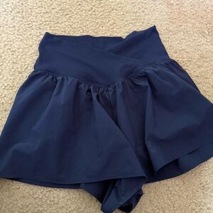 Aeire Flowy Shorts